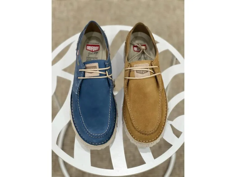 Wallabee Shoe 803 On Foot in Camel or Jeans Color